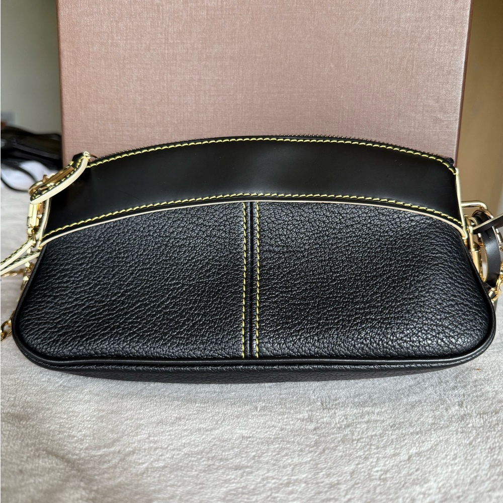 Louis Vuitton Suhali lockit clutch